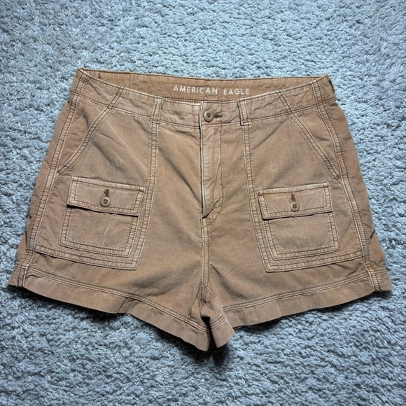 American Eagle Shorts Womens 10 Corduroy High Rise 90s Boyfriend Flap Pockets - Picture 1 of 6